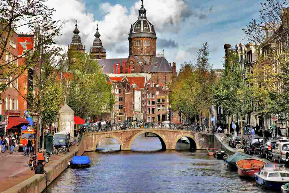 עיר בהולנד תשחץ